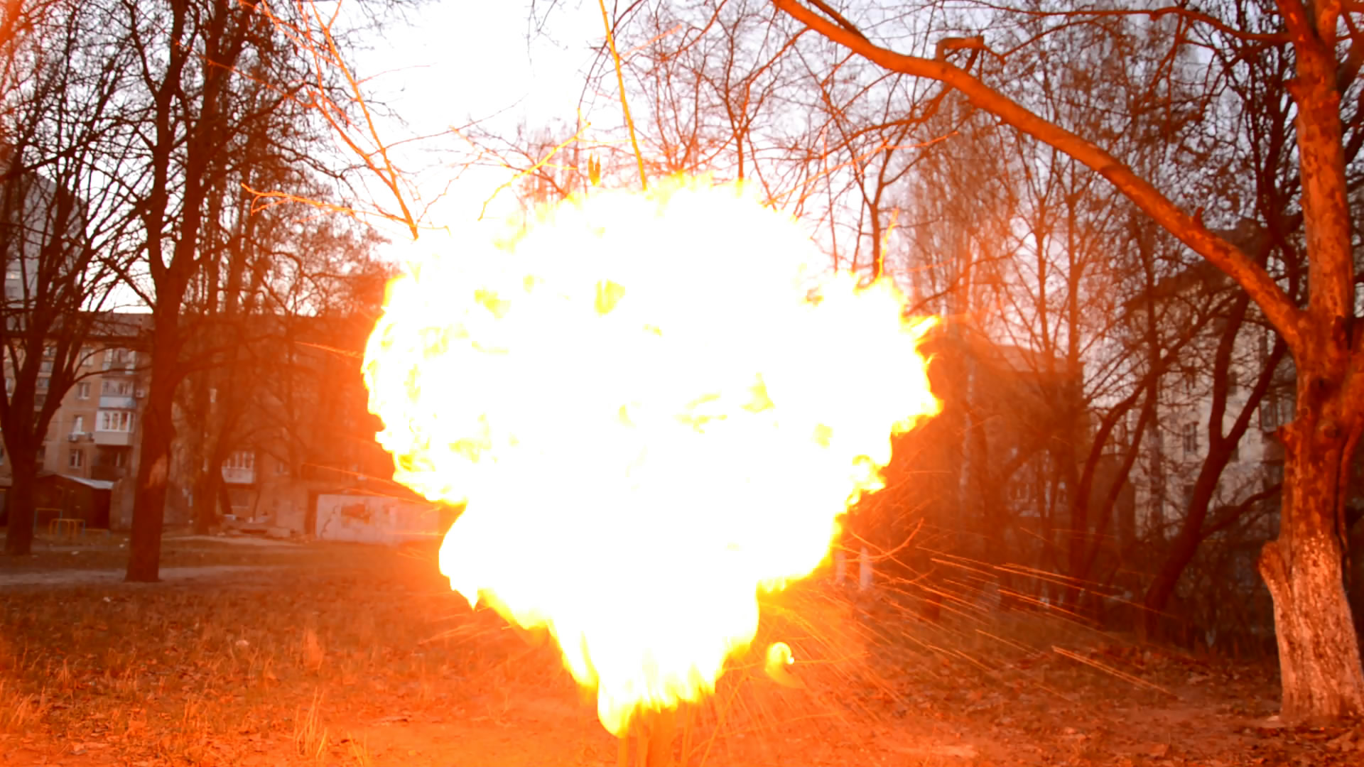 (  ). Acetylene (Explosion of Toy Balloon)