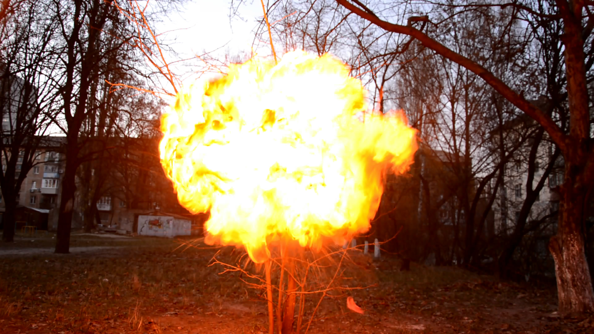  (  ). Acetylene (Explosion of Toy Balloon)