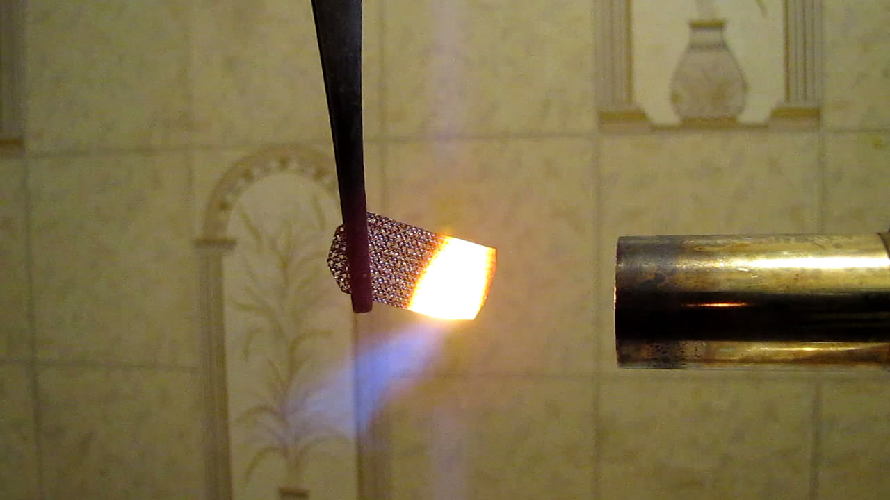   -    (). Catalytic combustion of propane-butane mixture over platinum (grid)
