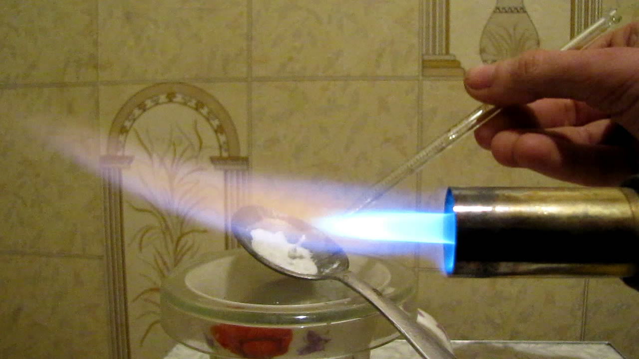 : . Borax bead tests: chromium