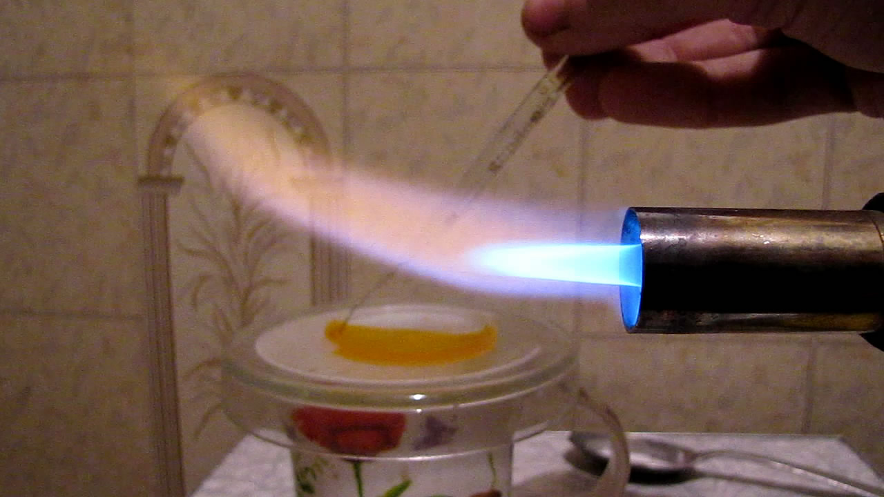 : . Borax bead tests: chromium