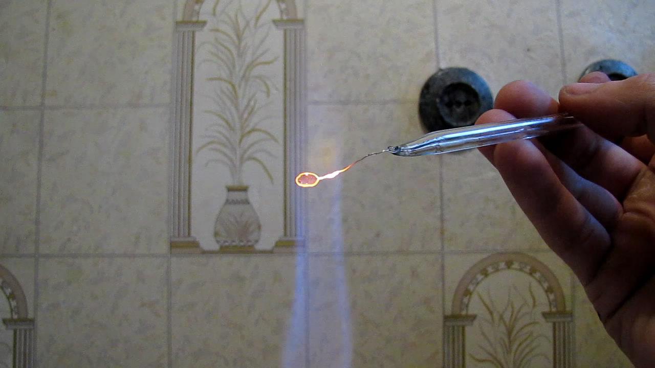  :  ( ). Borax bead tests: copper (oxidizing  flame)