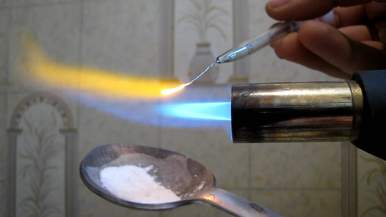  :  (MnSO4). Borax bead tests: manganese (MnSO4)