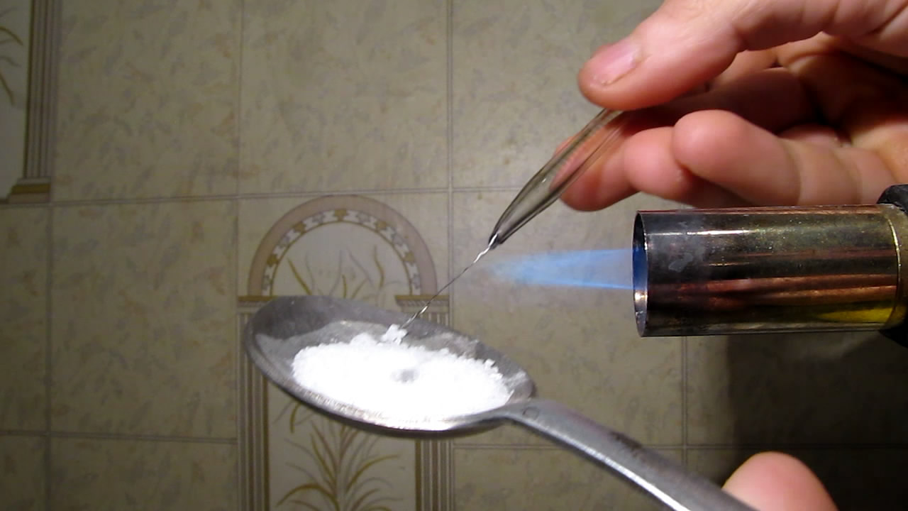  :  (KMnO4). Borax bead tests: manganese (KMnO4)