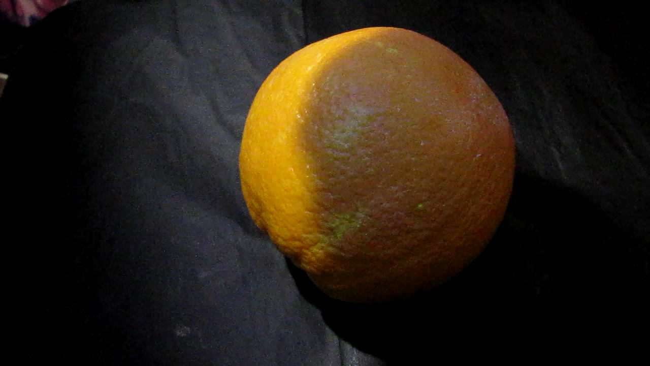    . Oranges and ultraviolet light