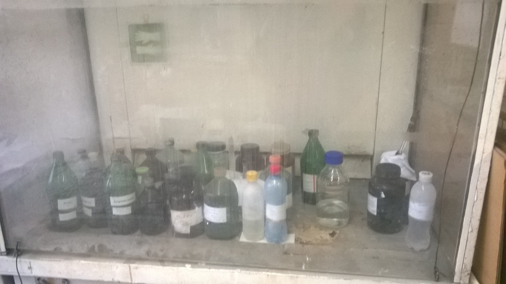   (). Chemical laboratory (at factory) - photos