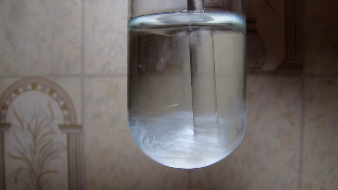 Let us dissolve water in oil! (Ethanol, castor oil and water)