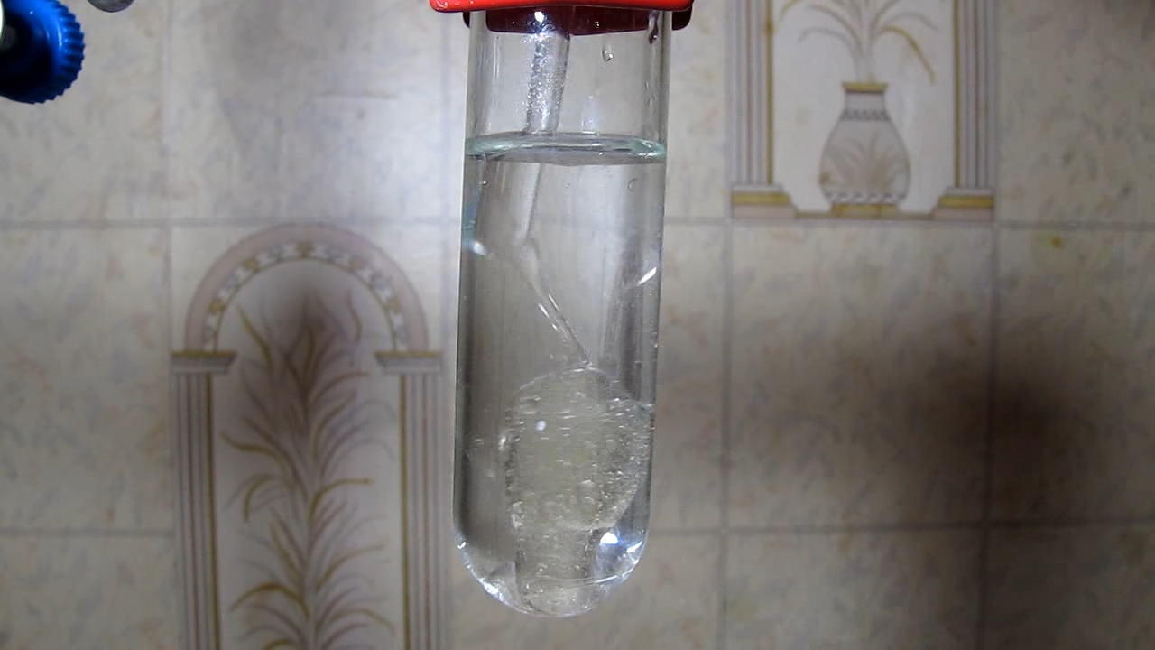 Castor oil and ammonia solution (levitation)