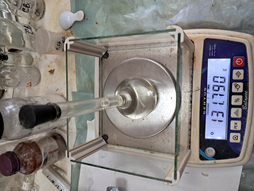 Alcoholometer Sank in Ethanol