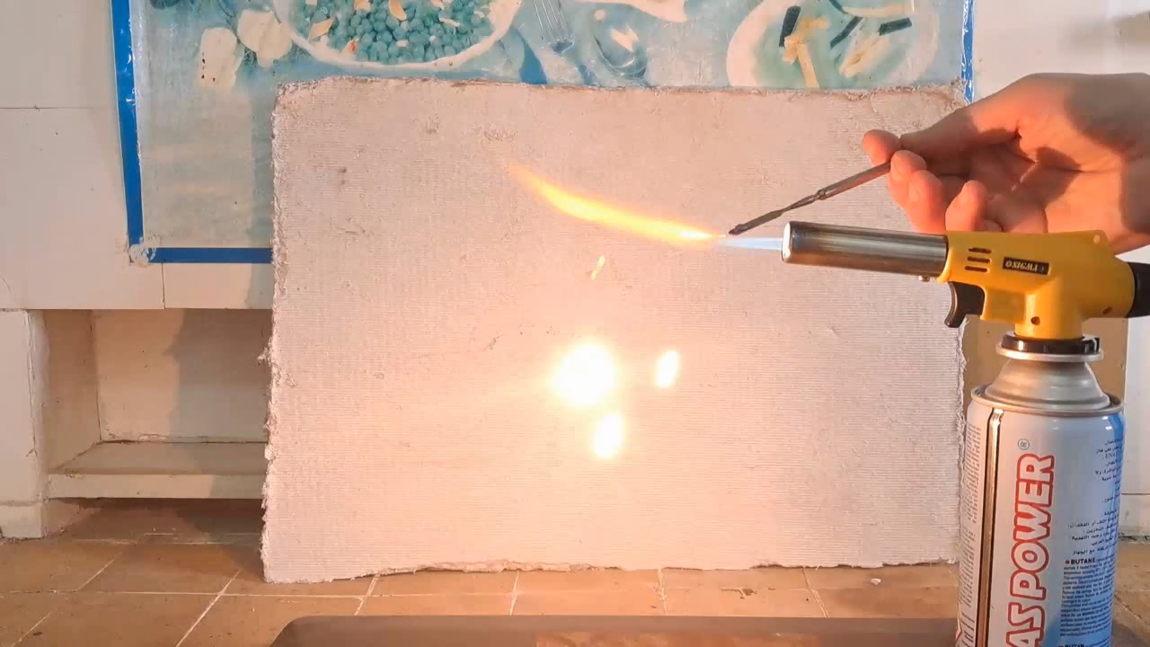 Combustion of zirconium metal