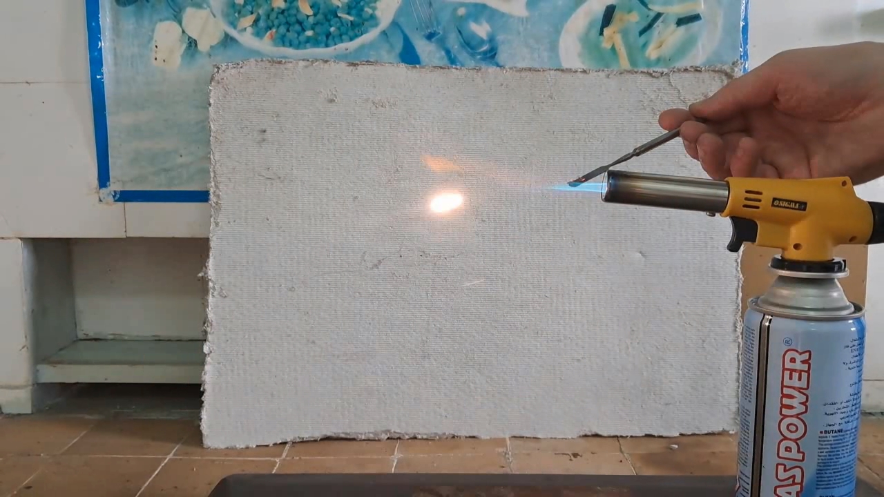 Combustion of zirconium metal