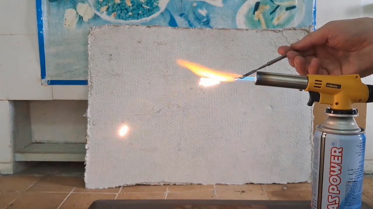Combustion of zirconium metal
