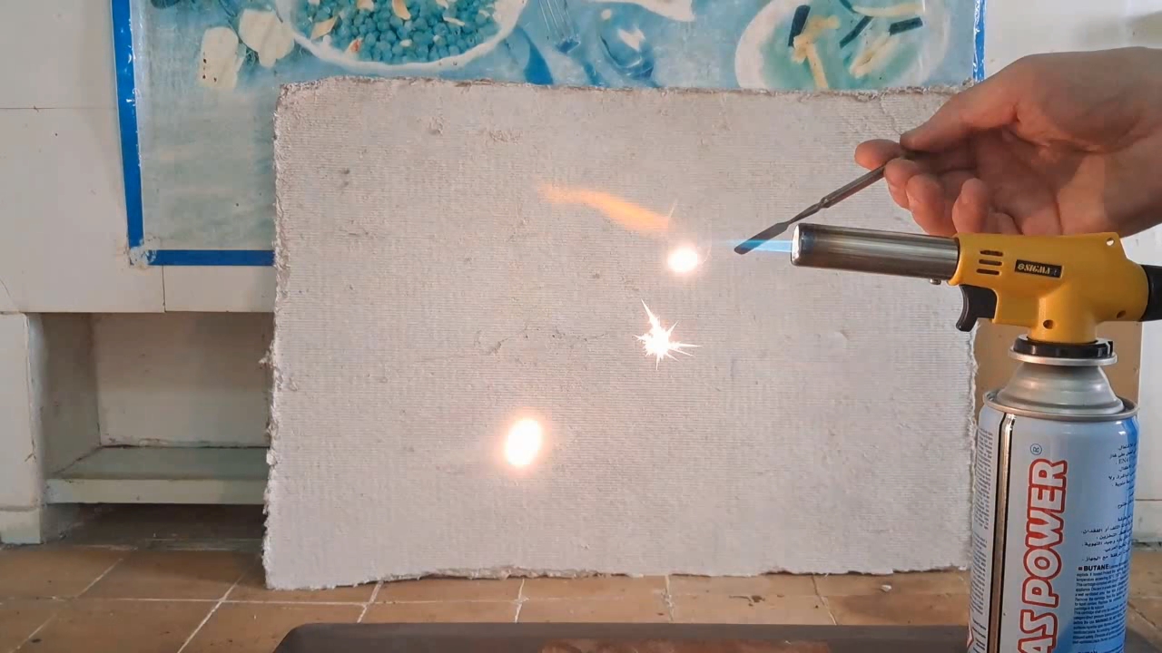 Combustion of zirconium metal