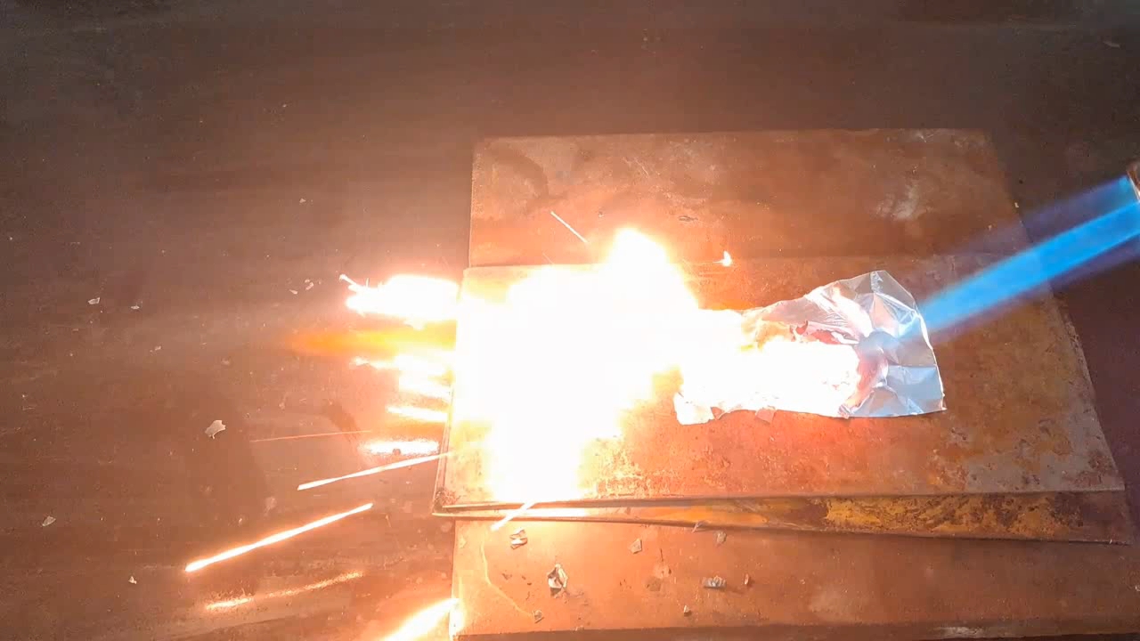 Combustion of zirconium metal