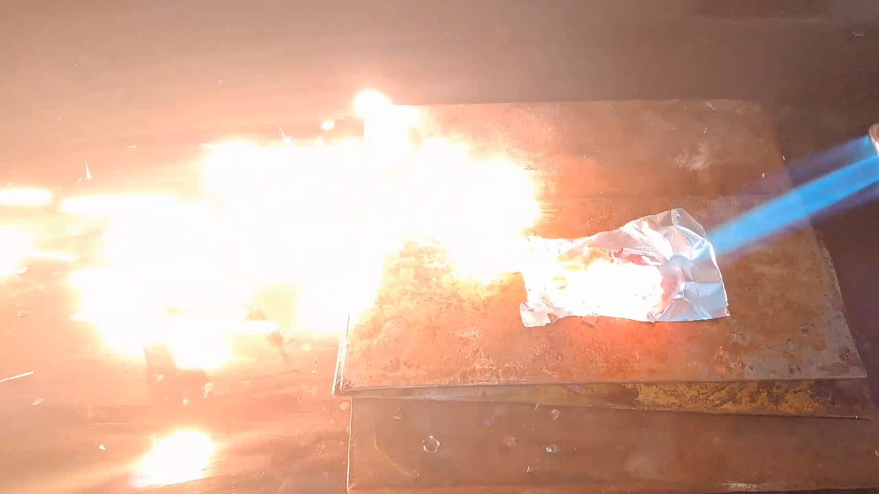 Combustion of zirconium metal