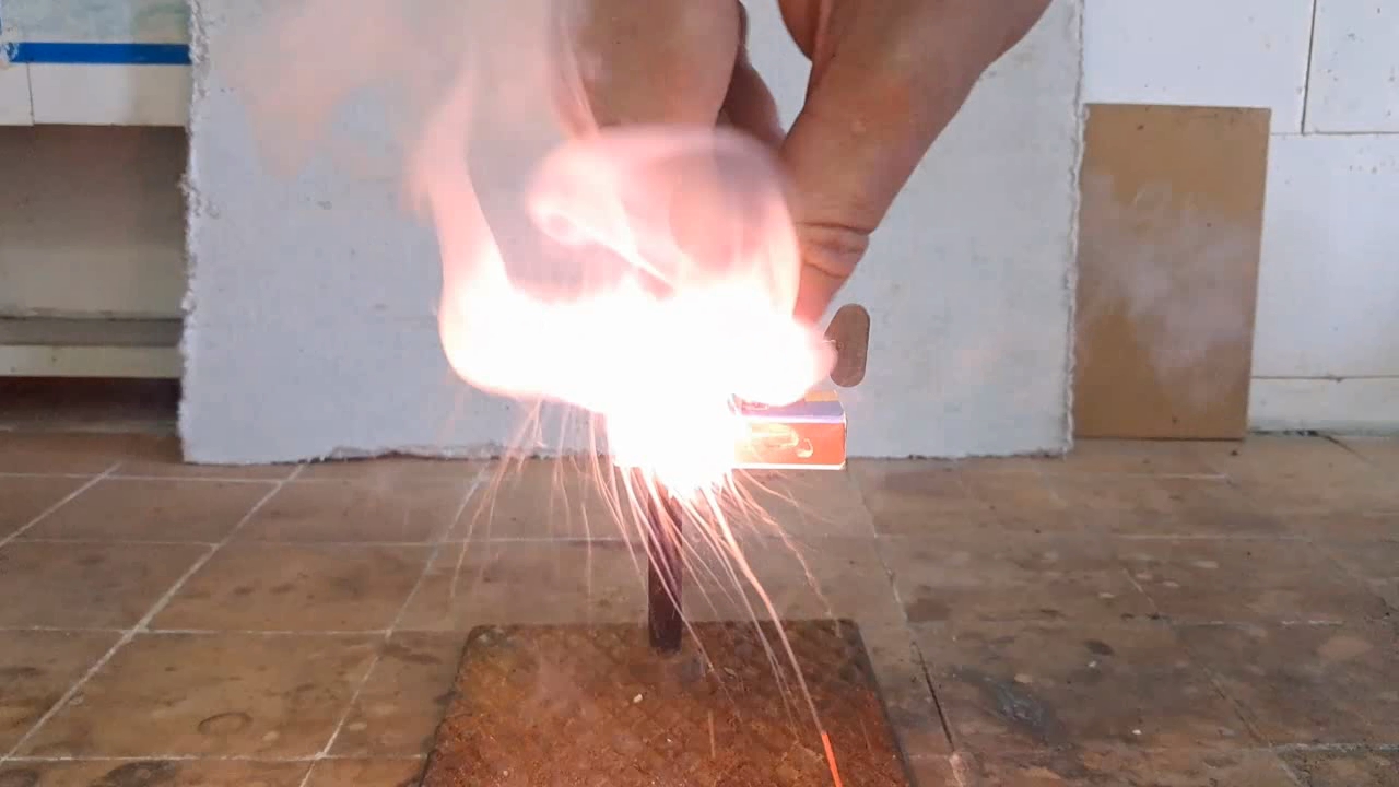 Lead(II) Thiocyanate and Potassium Chlorate: Homemade Matches