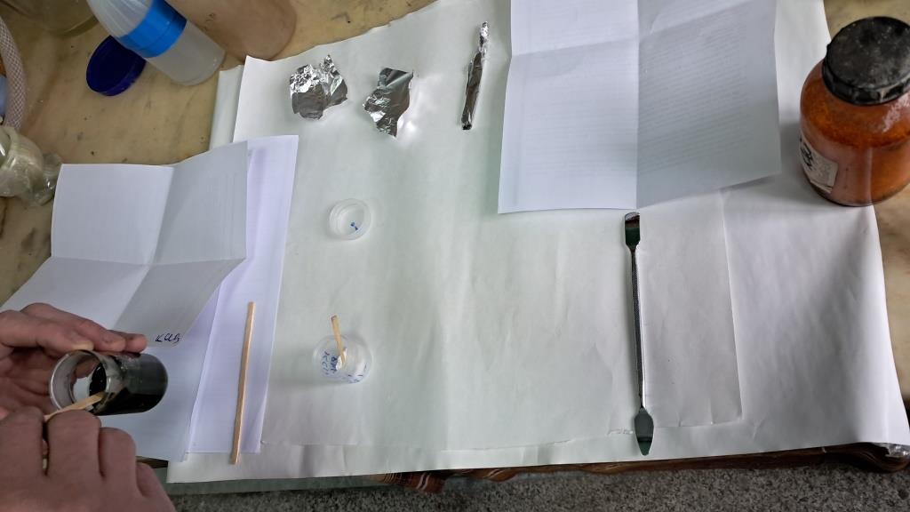 Lead(II) Thiocyanate, Potassium Chlorate and Electric Current
