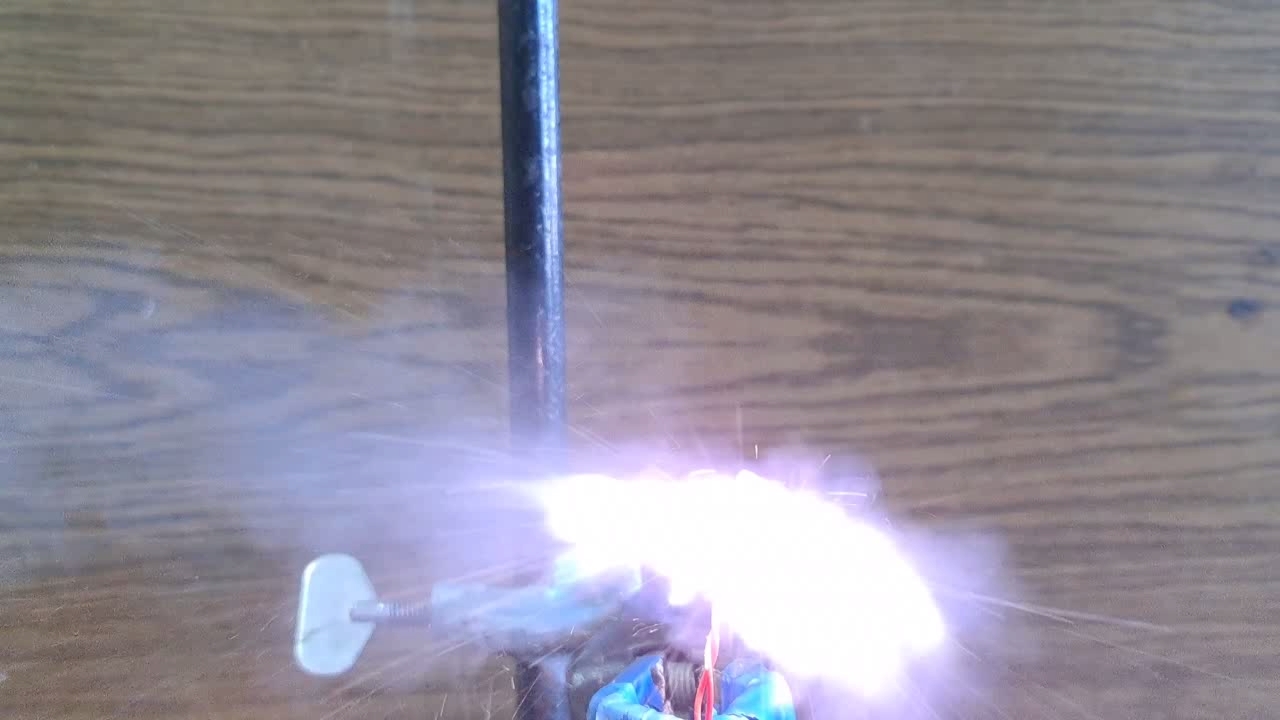 Lead(II) Thiocyanate, Potassium Chlorate and Electric Current