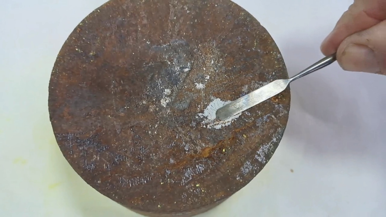 Lead(II) Thiocyanate and Potassium Chlorate: Shock Sensitivity of the Mixture