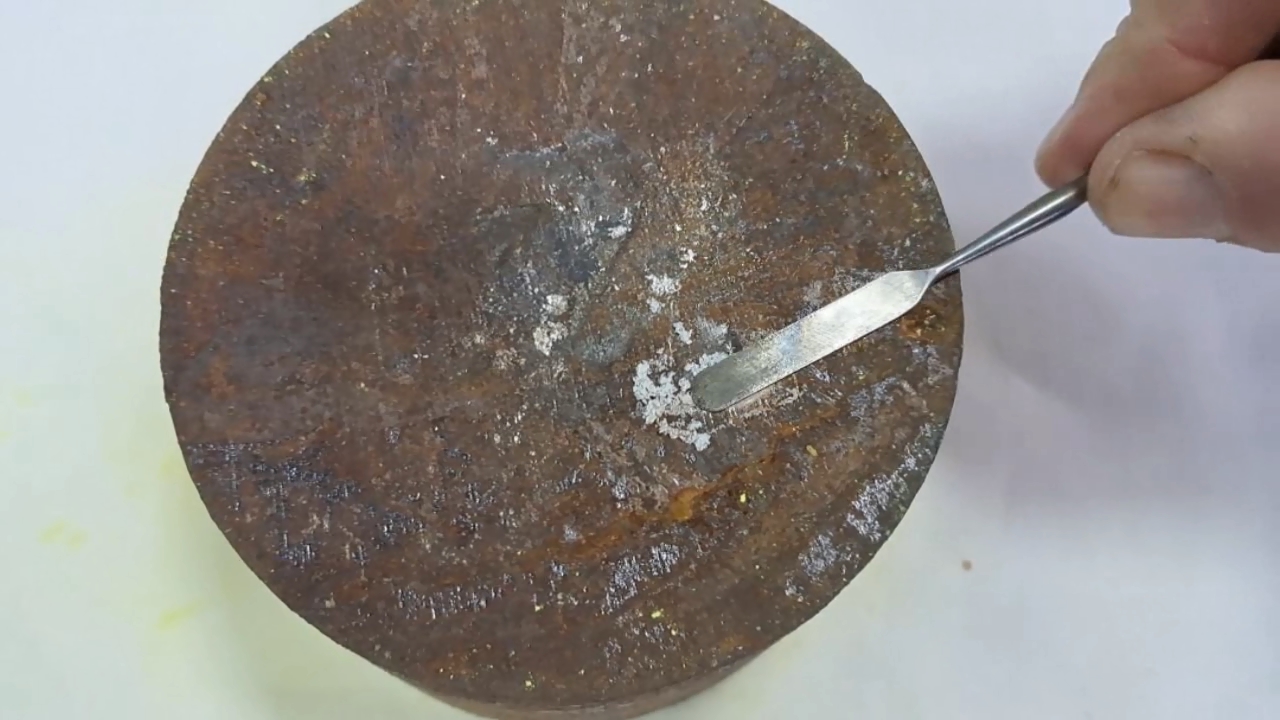 Lead(II) Thiocyanate and Potassium Chlorate: Shock Sensitivity of the Mixture