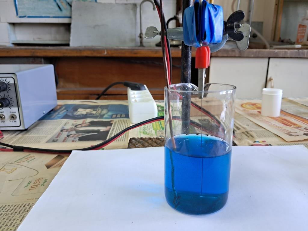 Copper electroplating of different metals
