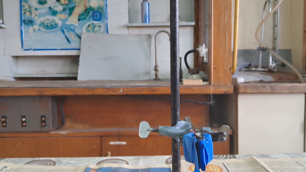 Explosion of Acetone Peroxide (0.05 g)