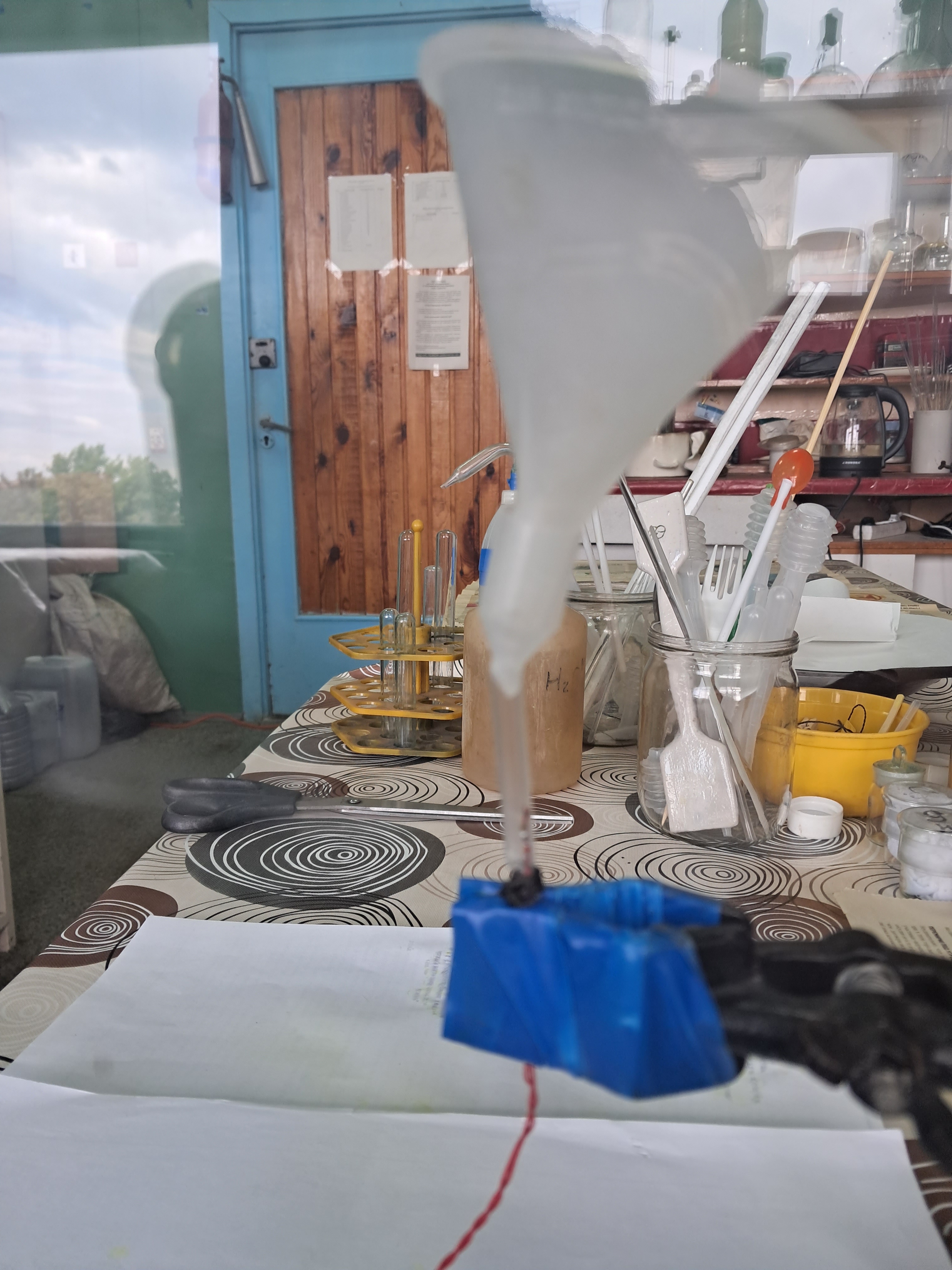 Explosion of Acetone Peroxide (0.05 g)