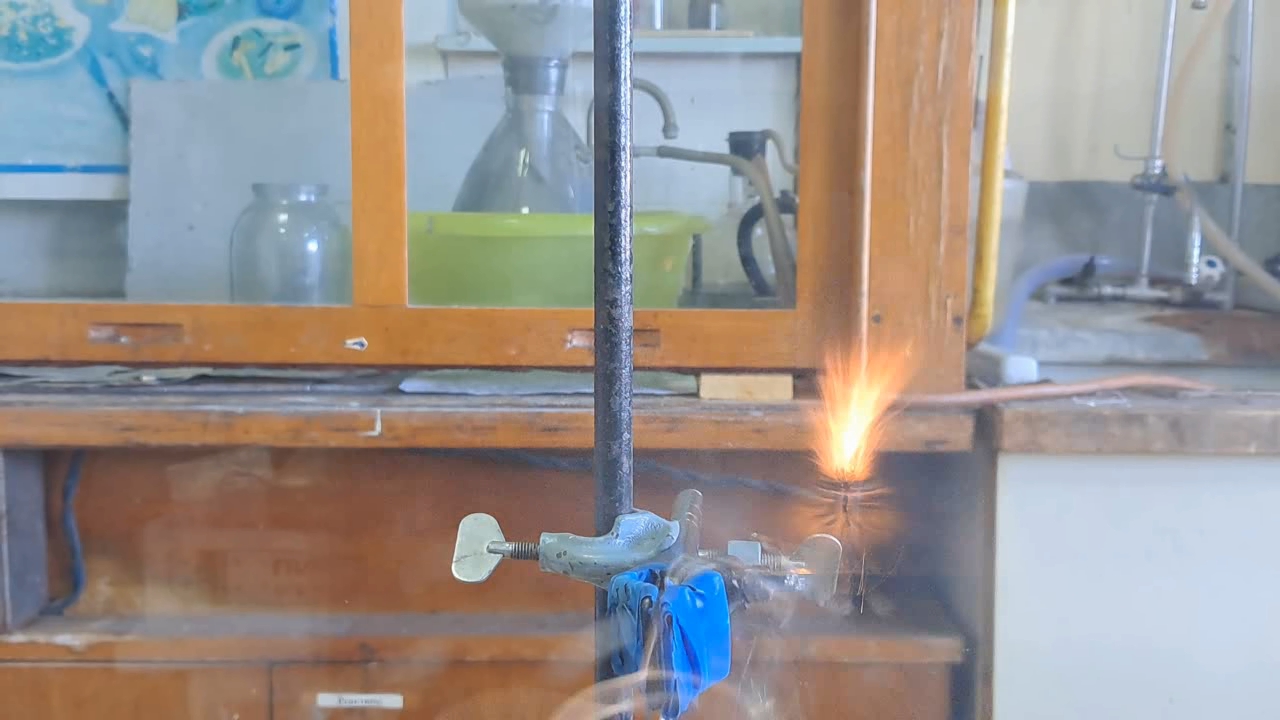 Explosion of Acetone Peroxide (0.23 g)