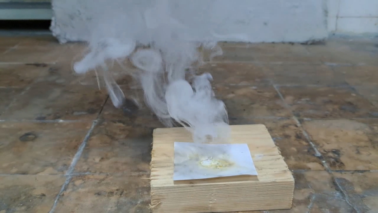 Benzoyl Peroxide and Fire