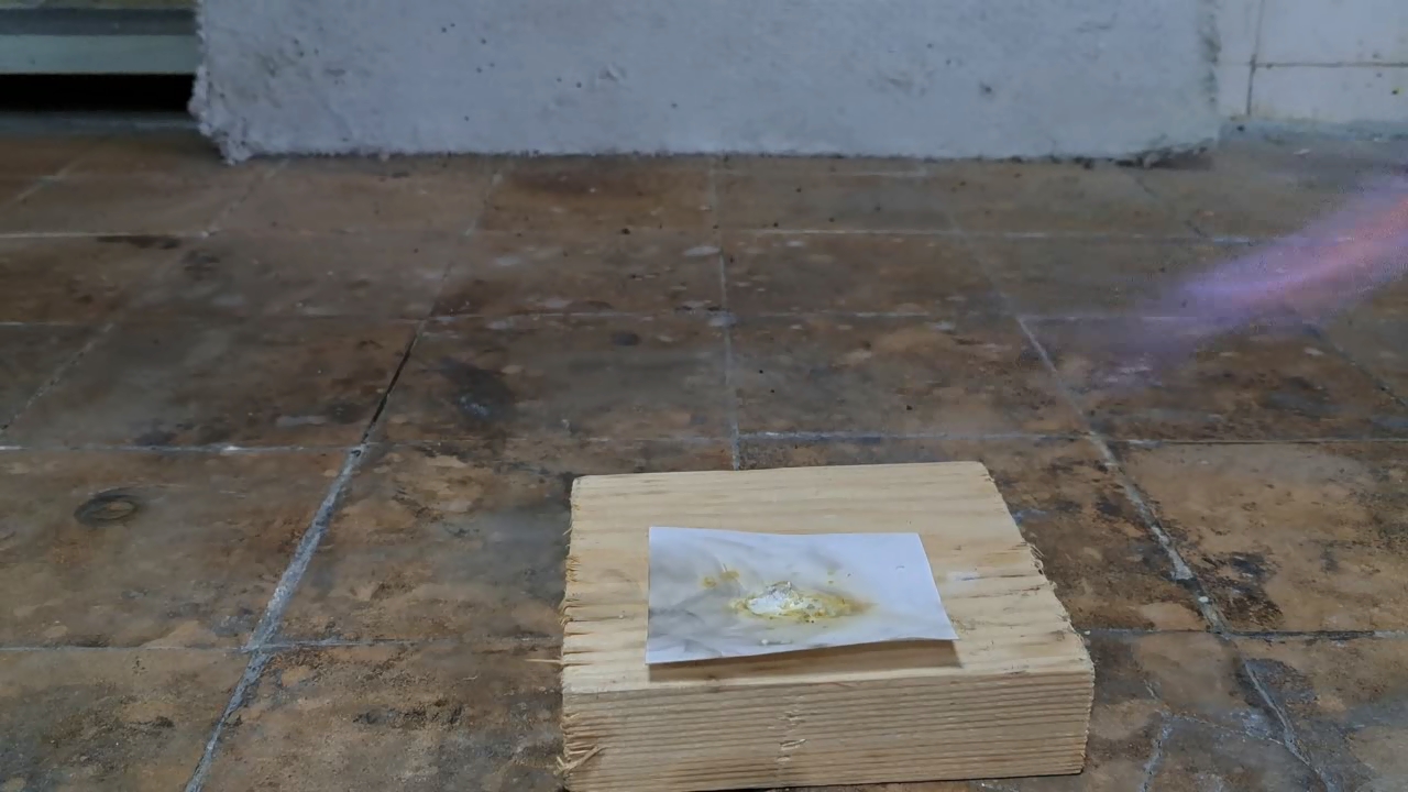 Benzoyl Peroxide and Fire