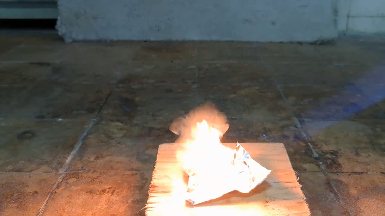 Benzoyl Peroxide and Fire