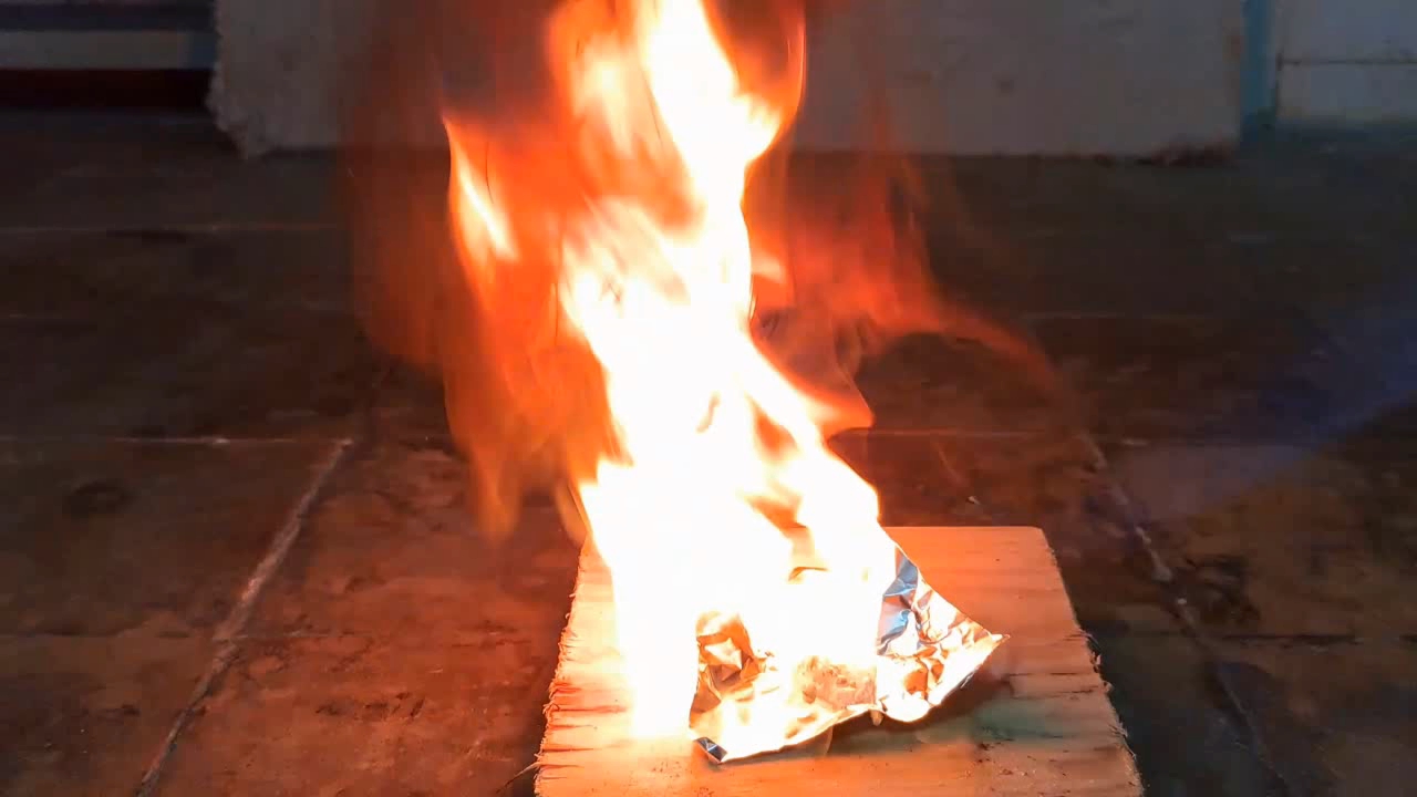 Benzoyl Peroxide and Fire