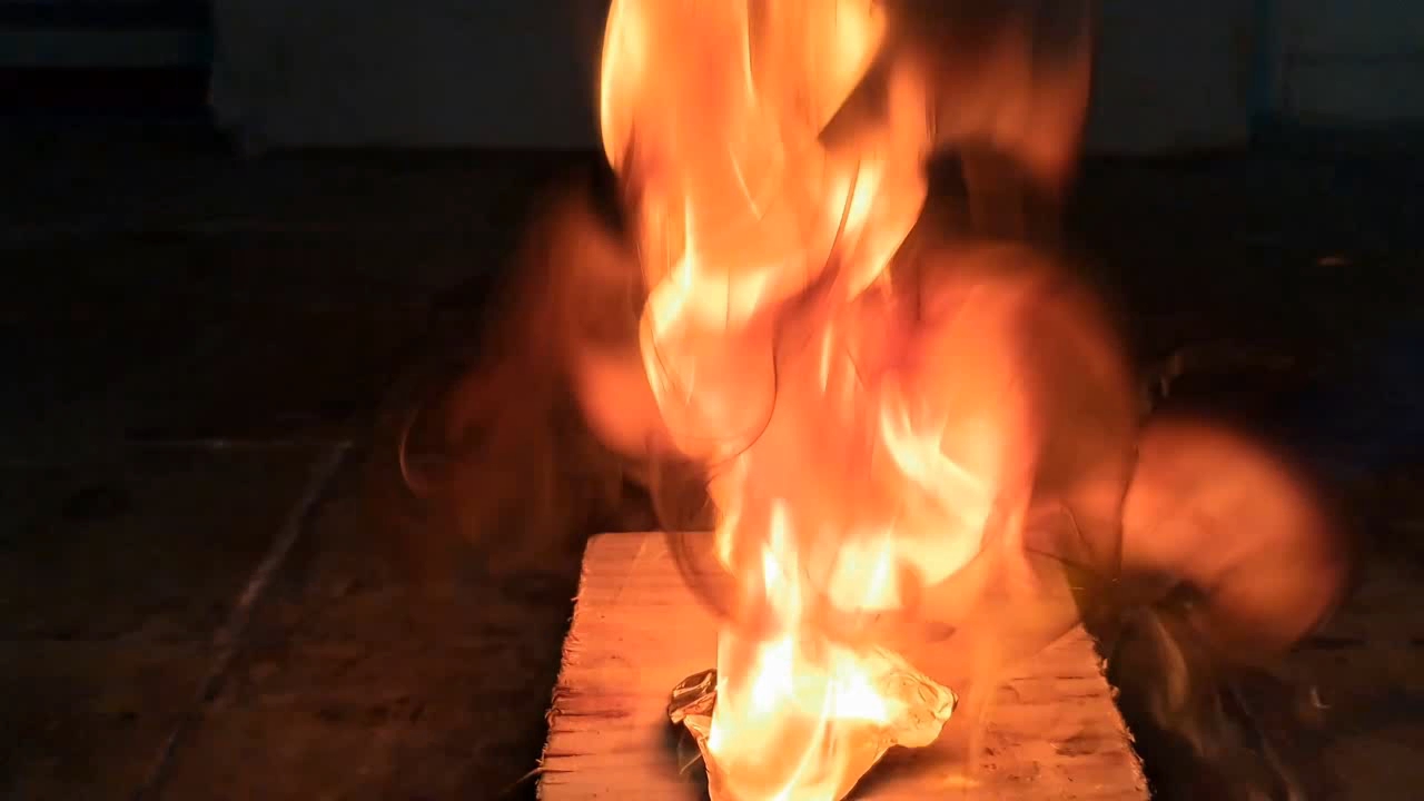 Benzoyl Peroxide and Fire
