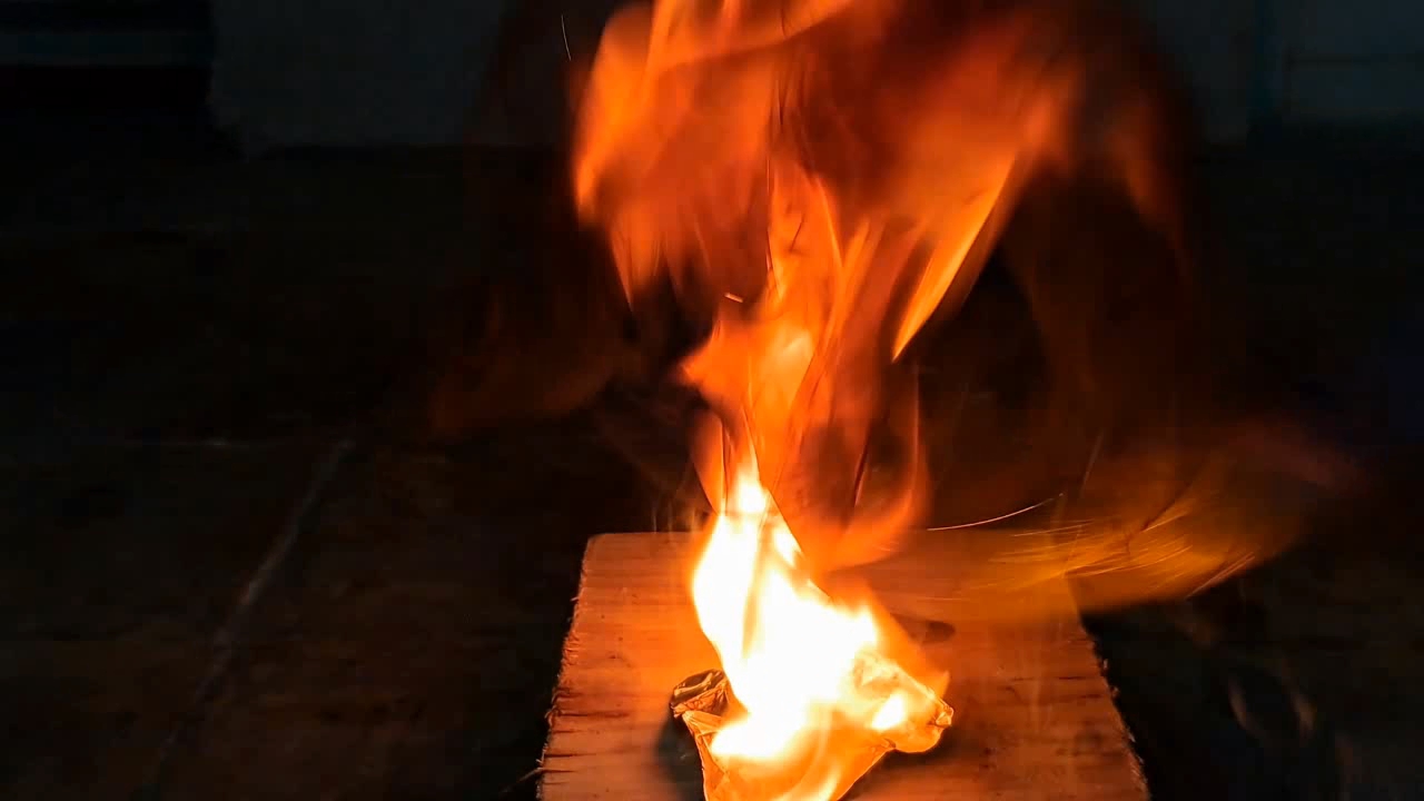 Benzoyl Peroxide and Fire