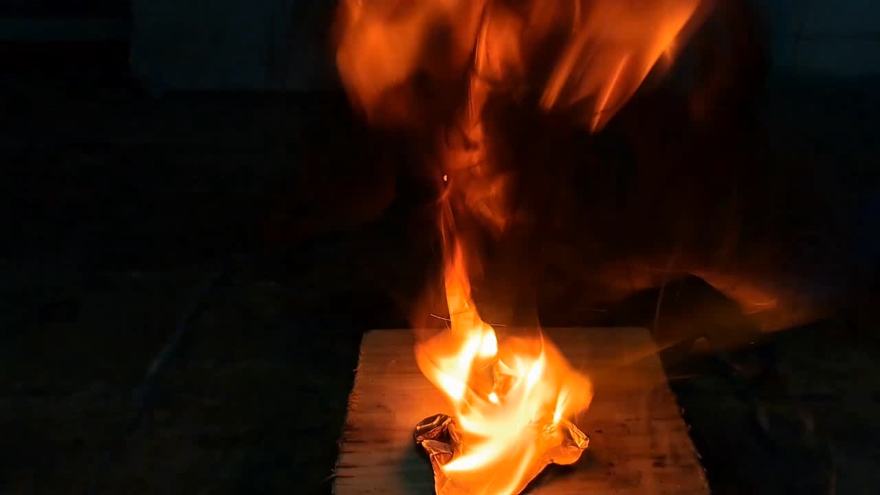 Benzoyl Peroxide and Fire