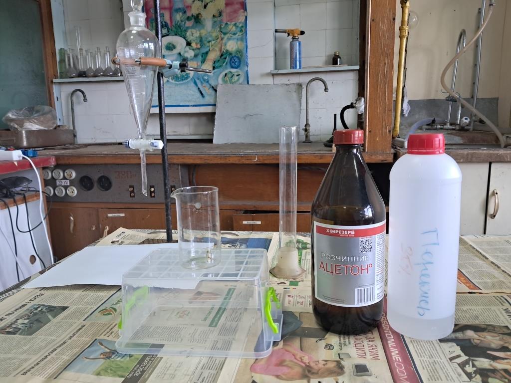Synthesis of Acetone Peroxide Using Acetone Diluted with Unknown Solvent