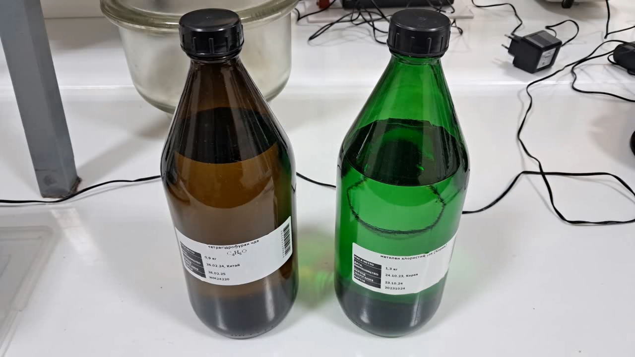 Dissolving Expanded Polystyrene in Methylene Chloride