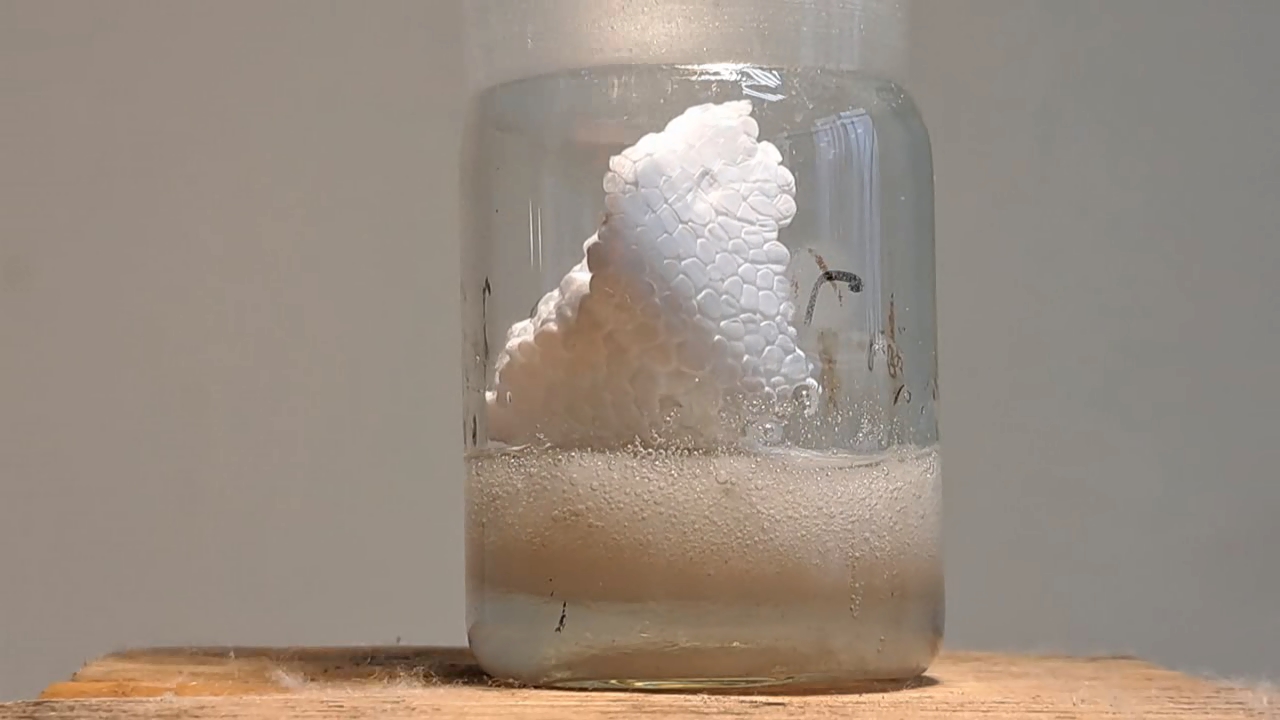 Dissolving Expanded Polystyrene in Methylene Chloride