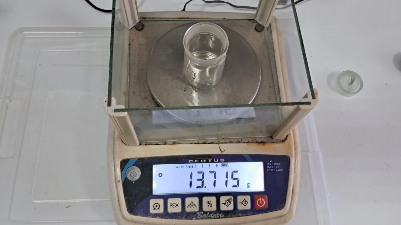Dissolving Expanded Polystyrene in Methylene Chloride