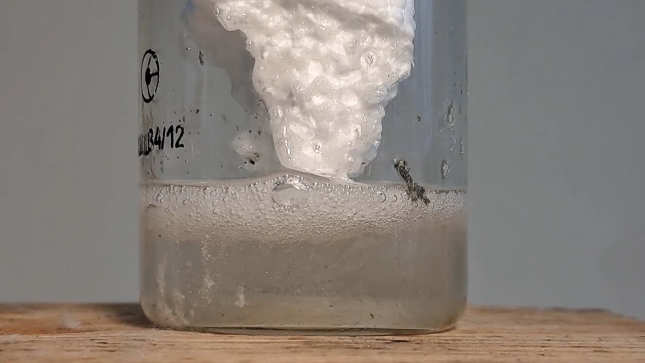 Dissolving Expanded Polystyrene in Tetrahydrofuran