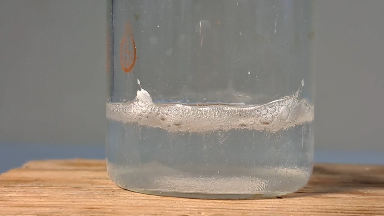 Dissolving Expanded Polystyrene in Ethyl Acetate