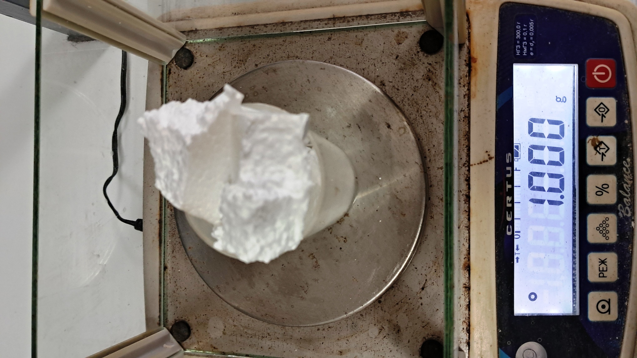 Dissolving Expanded Polystyrene in Ethyl Acetate