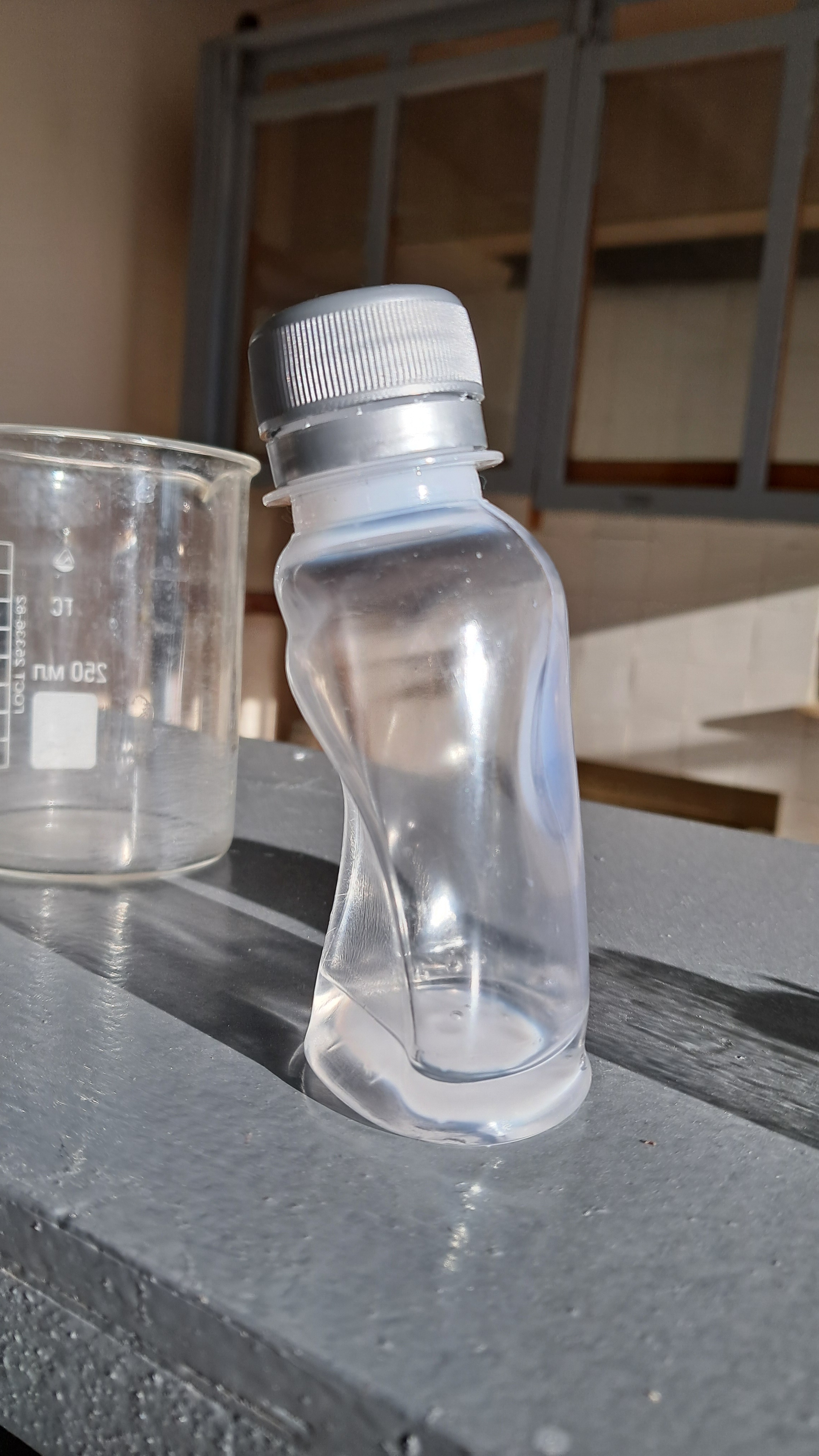 Dissolving Polymethyl Methacrylate (PMMA) in Methylene Chloride