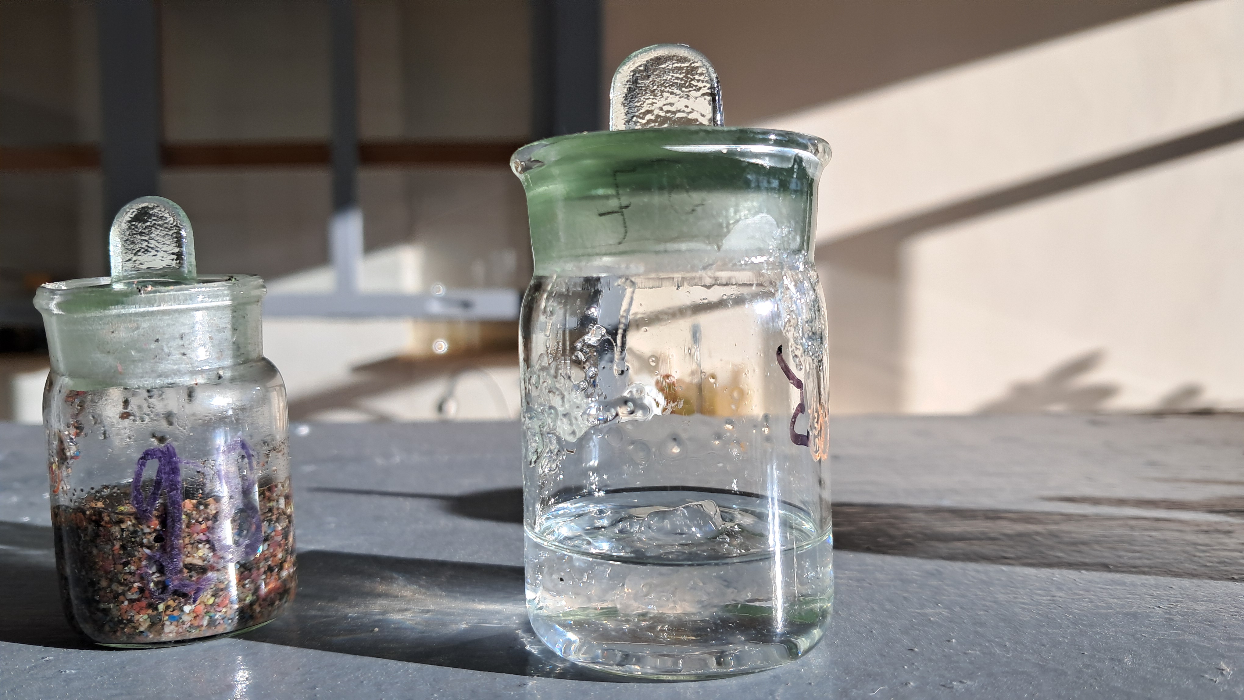 Dissolving Polymethyl Methacrylate (PMMA) in Methylene Chloride