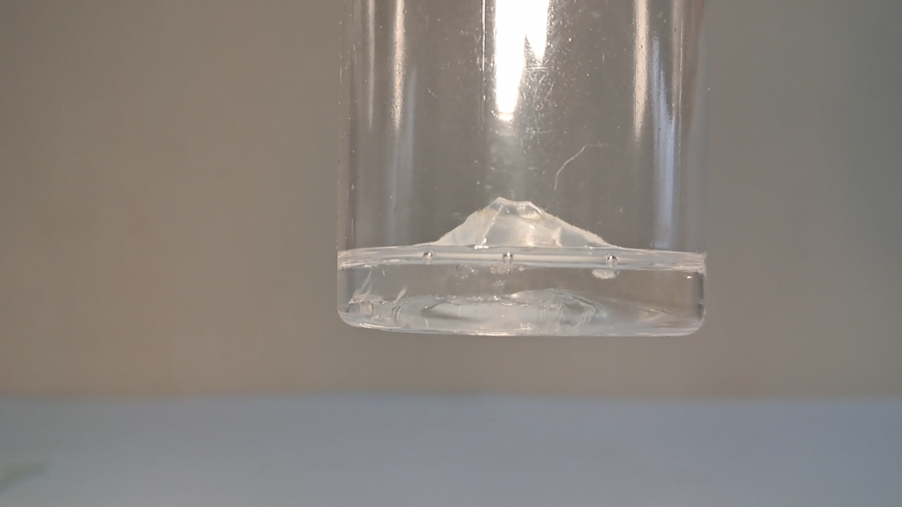 Dissolving Polymethyl Methacrylate (PMMA) in Methylene Chloride