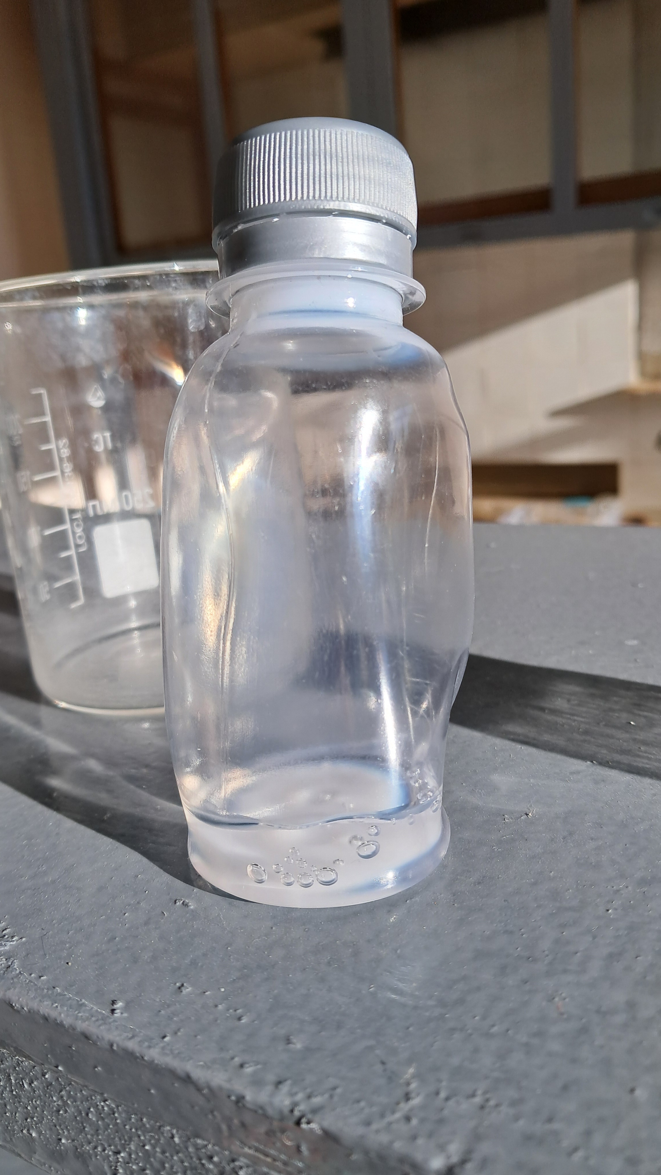 Dissolving Polymethyl Methacrylate (PMMA) in Methylene Chloride