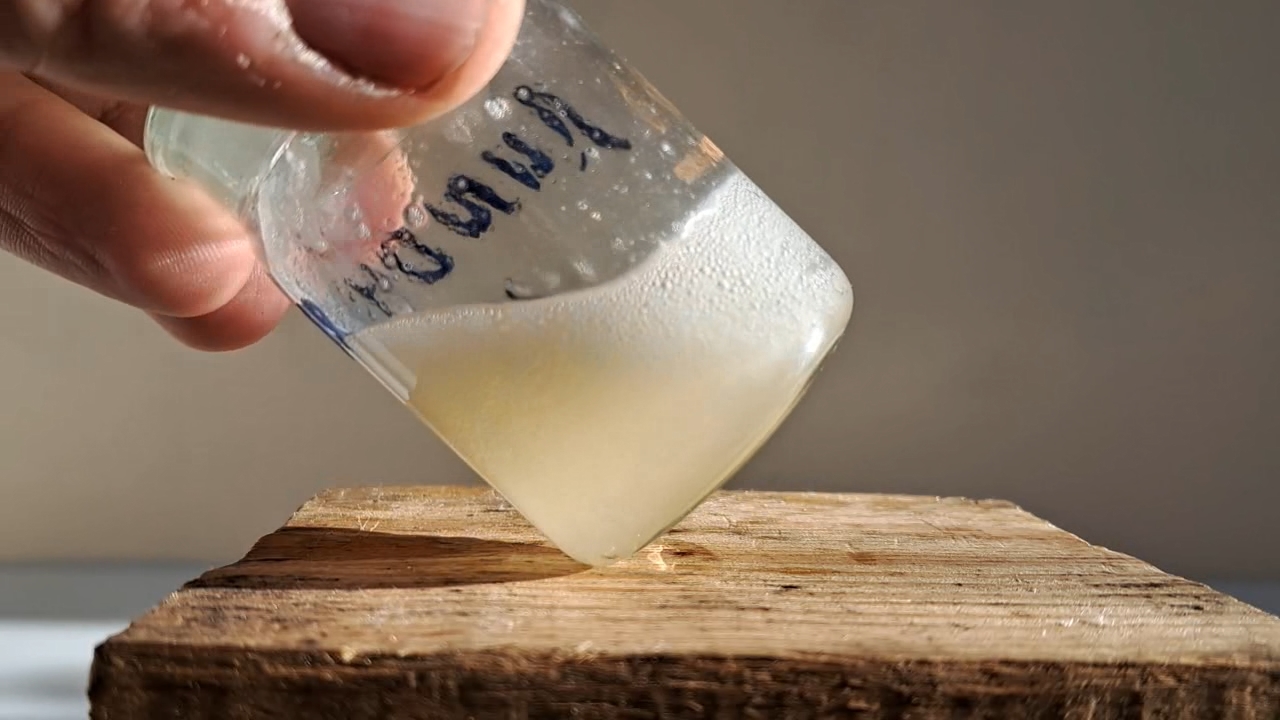 New Year's Day in the Laboratory. Dissolving Polystyrene in Dimethylformamide