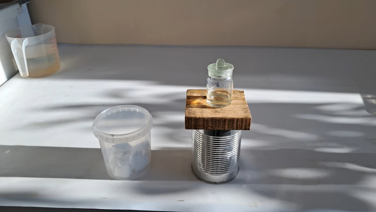 New Year's Day in the Laboratory. Dissolving Polystyrene in Dimethylformamide