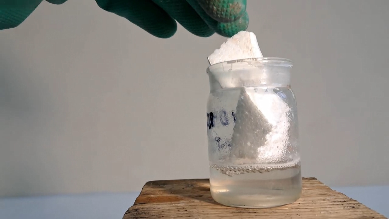 Electrospinning: Solutions of Polystyrene in Dimethylformamide