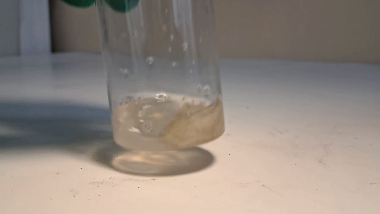 Dissolving Polystyrene in Mixed Solvents. Methyl Acetate Precipitates Polystyrene from Solution in Ethyl Acetate